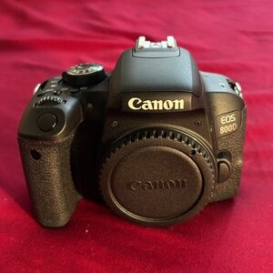 Canon eos 800D Kit
